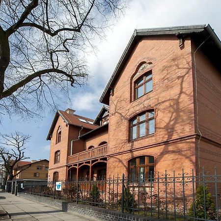 Przestronny Apartament Very Berry W Poznaniu Z Dwiema Sypialniami By Noclegi Renters Екстериор снимка