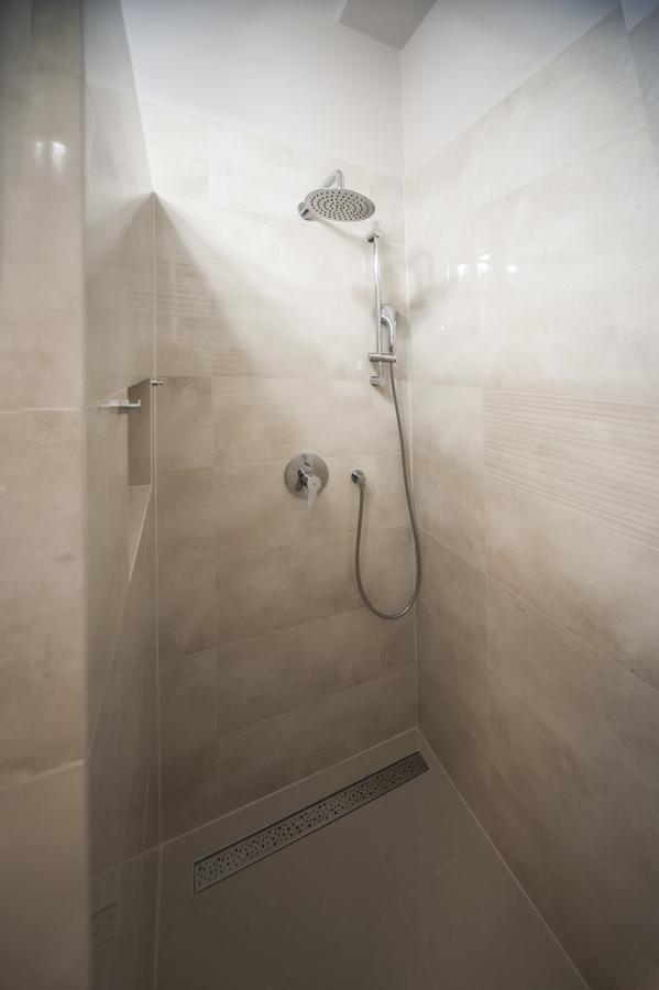 Przestronny Apartament Very Berry W Poznaniu Z Dwiema Sypialniami By Noclegi Renters Екстериор снимка